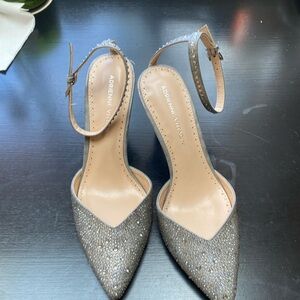 Adrienne Vittadini Heels NEW size 8